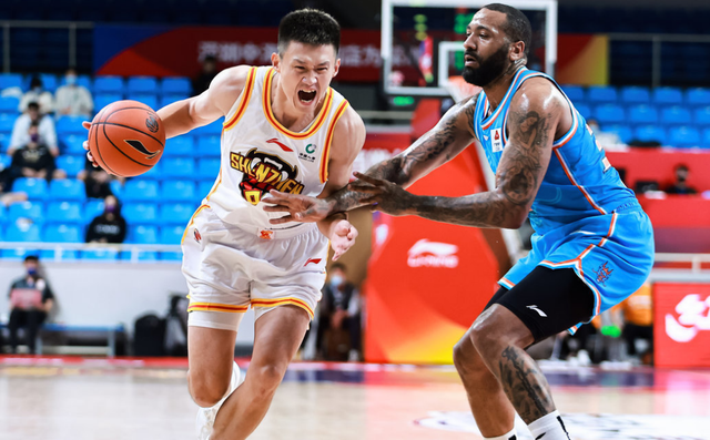 爱游戏入口 -关于浙江队内部会议纪要流出：窗口期战术微调；NBA常规赛使命明确；心理建设被强调的信息