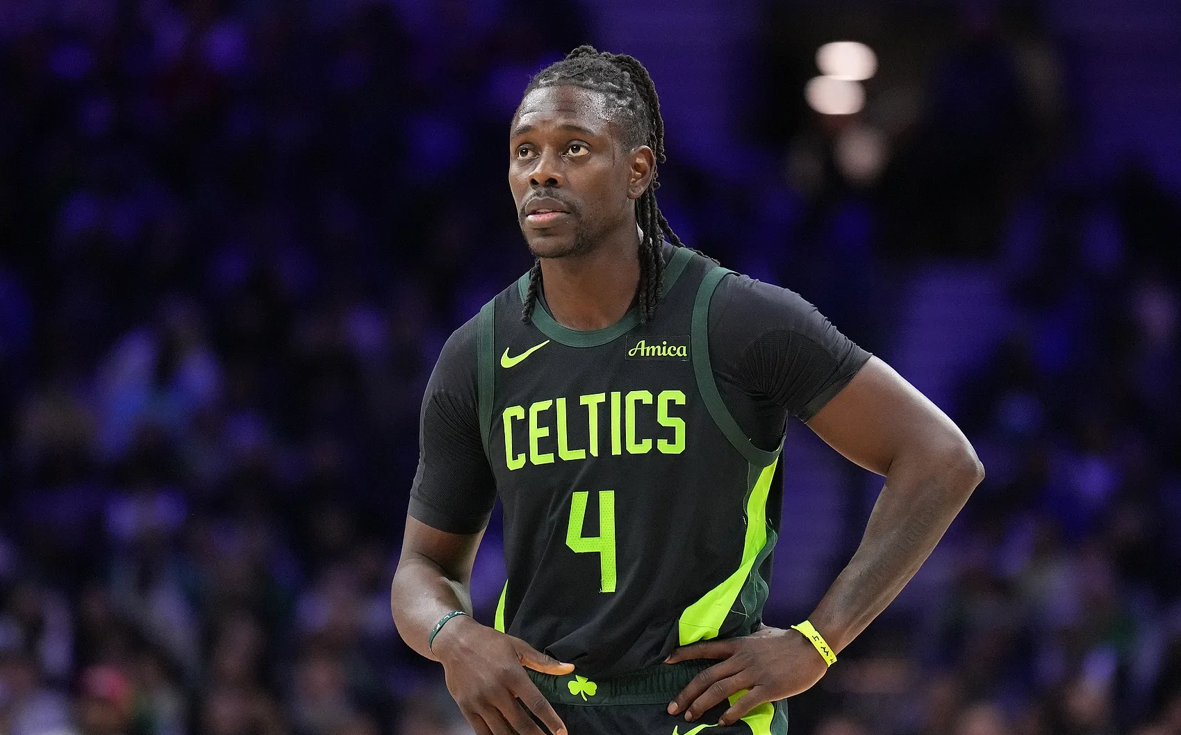 爱游戏入口 -包含转会期波士顿凯尔特人调整名单以备欧篮联，外线爆发环节打磨，悬念犹存，更衣室氛围转暖的词条