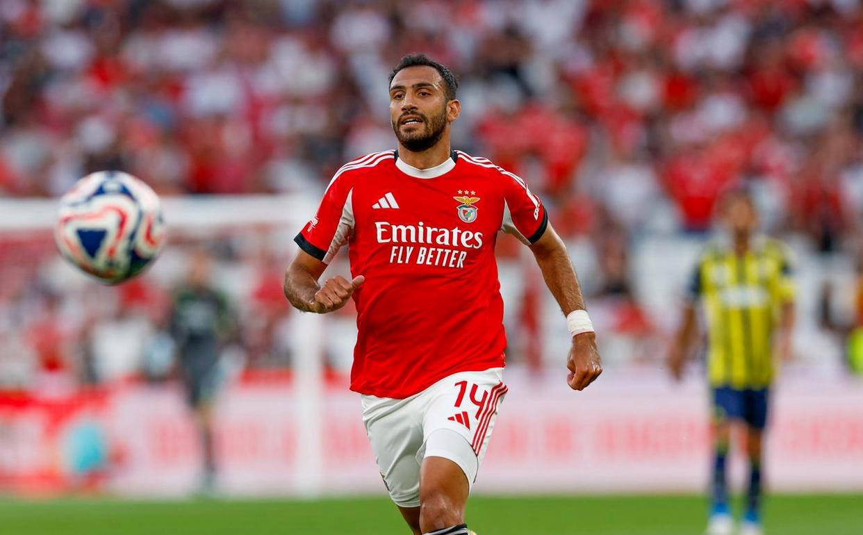 赛地聚焦——葡超转会期热度飙升；本菲卡战术微调；话题不断；细节决定成败(马赛对本菲卡预测)