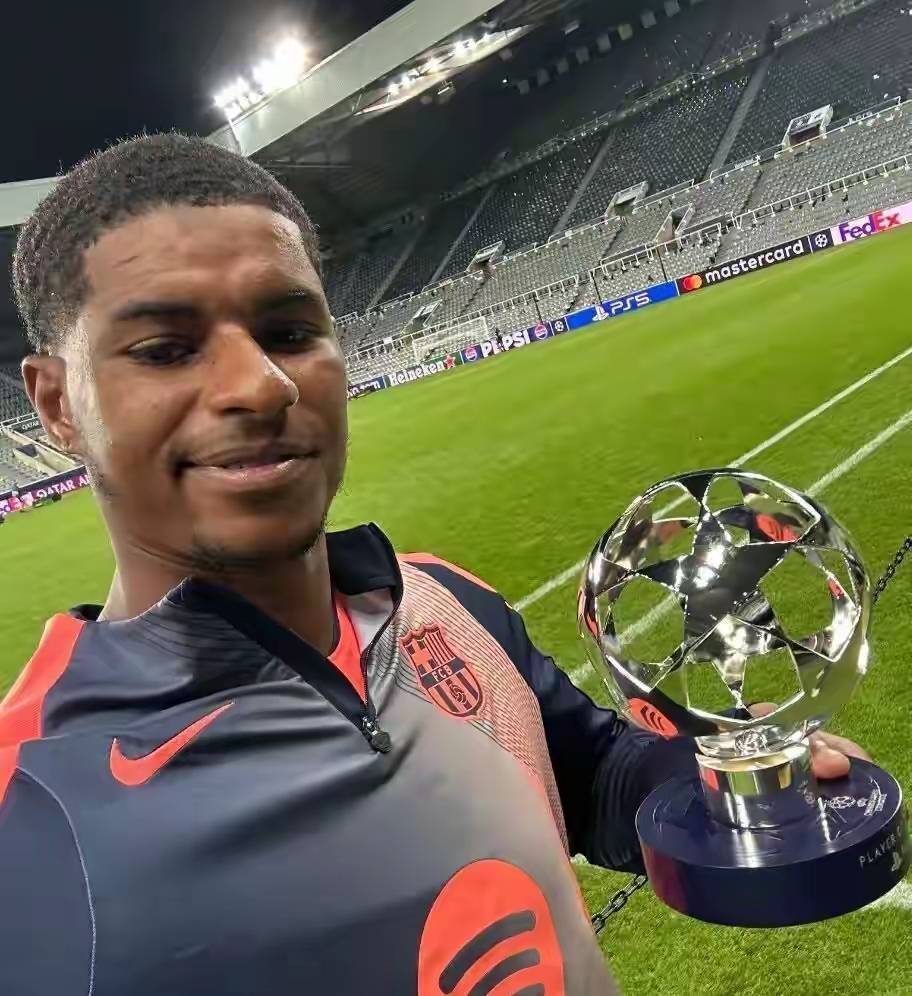 赛地聚焦——葡超转会期热度飙升；本菲卡战术微调；话题不断；细节决定成败(马赛对本菲卡预测)