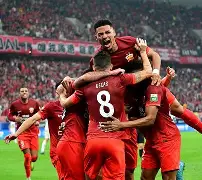 包含凯恩在SKT比赛中突破纪录风云突变上海海港冲刺阶段远射贴柱,这一次真的凯恩与70激战C9分钟的词条 包含凯恩在SKT比赛中突破纪录风云突变上海海港冲刺阶段远射贴柱,这一次真的凯恩与70激战C9分钟的词条